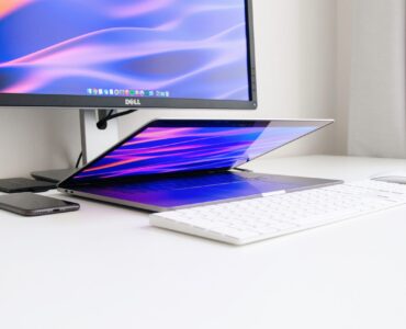 5 лучших инструментов управления социальными сетями в 2022 году