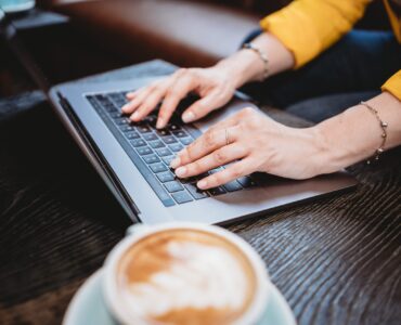 Как писать лучшие заголовки и теглайны для WordPress