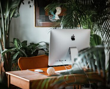 14 лучших инструментов и программ для работы с блогерами для 2022 года