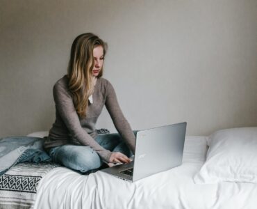 11 лучших платформ для создания и продажи онлайн-курсов в 2022 году