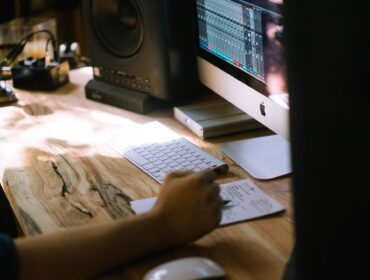 Лучшее программное обеспечение для управления контактами для малого и среднего бизнеса