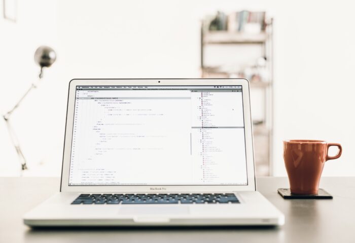 Moz vs Semrush: честное сравнение от блоггера с полной занятостью [2022]