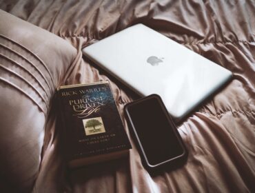 Сравнение Semrush и Similarweb: какой инструмент лучше?