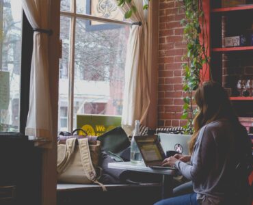 Негативное SEO: Что это такое? Как защитить свой сайт от него?