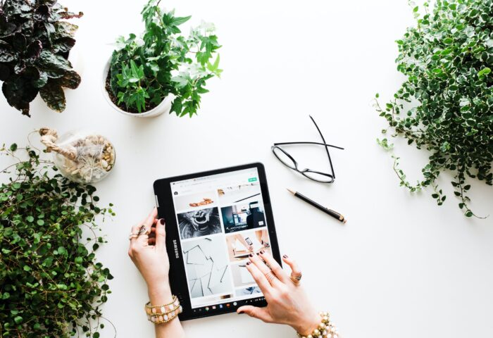 ConvertKit или AWeber или MailChimp