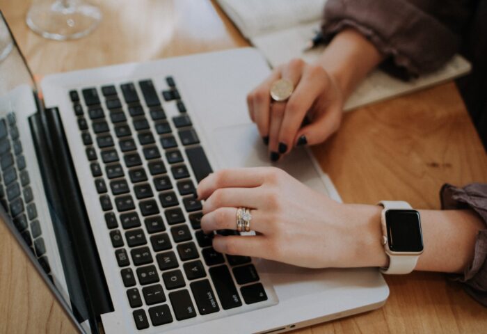 8 бизнес-задач, отнимающих много времени, и как их автоматизировать с помощью ботов