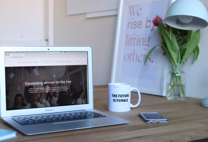 11 лучших конструкторов сайтов для использования в 2022 году