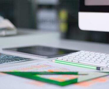 9 инструментов для проведения анализа конкурентов веб-сайта в 2022 году