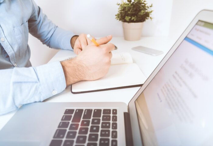 8 кампаний по электронной почте в "черную пятницу" для увеличения продаж