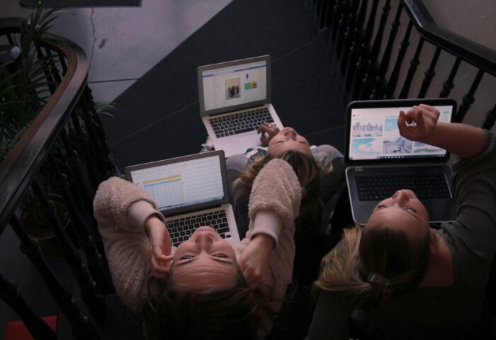 Динамические объявления Facebook: быстрый и простой способ поставить рекламу в Facebook на автопилот