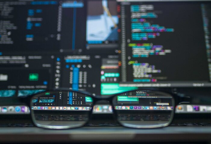 Bluehost против GoDaddy