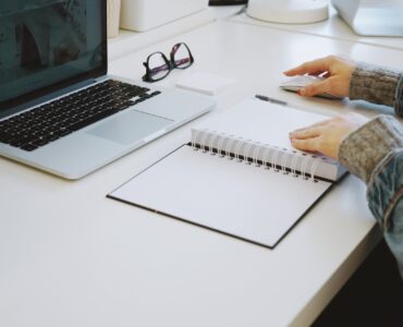 7 лучших инструментов для генерации уникальных идей тем для блога