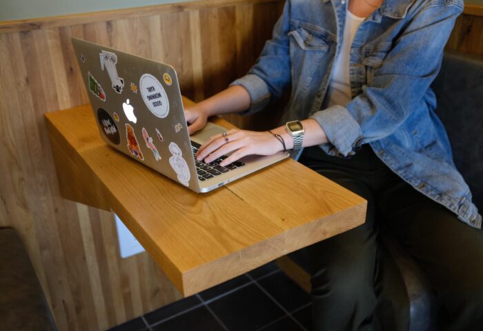 100 лучших плагинов WordPress