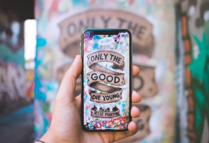 Продуктовые страницы: 16 красивых примеров товарных посадочных страниц