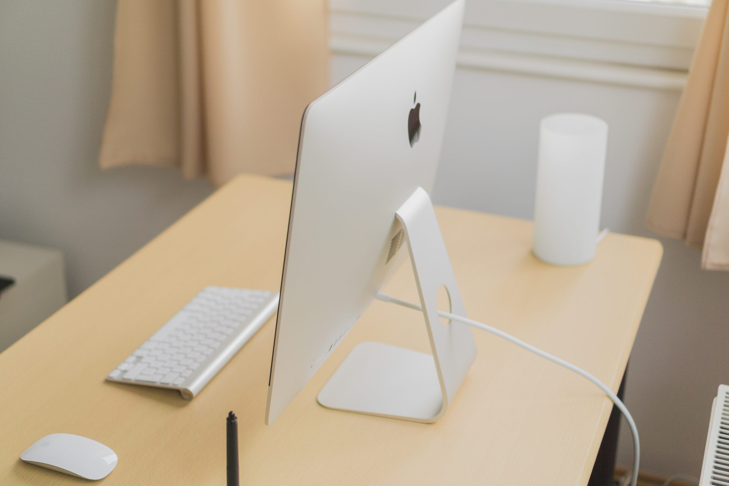 Figma против Sketch: сравнение возможностей обоих инструментов проектирования