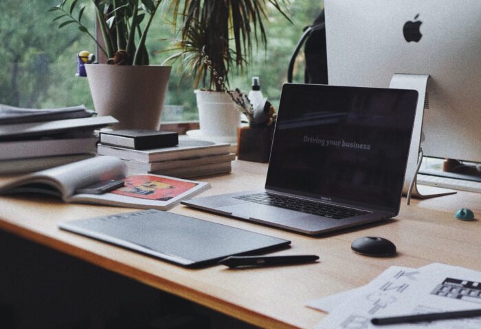 Как легко найти модератора Discord