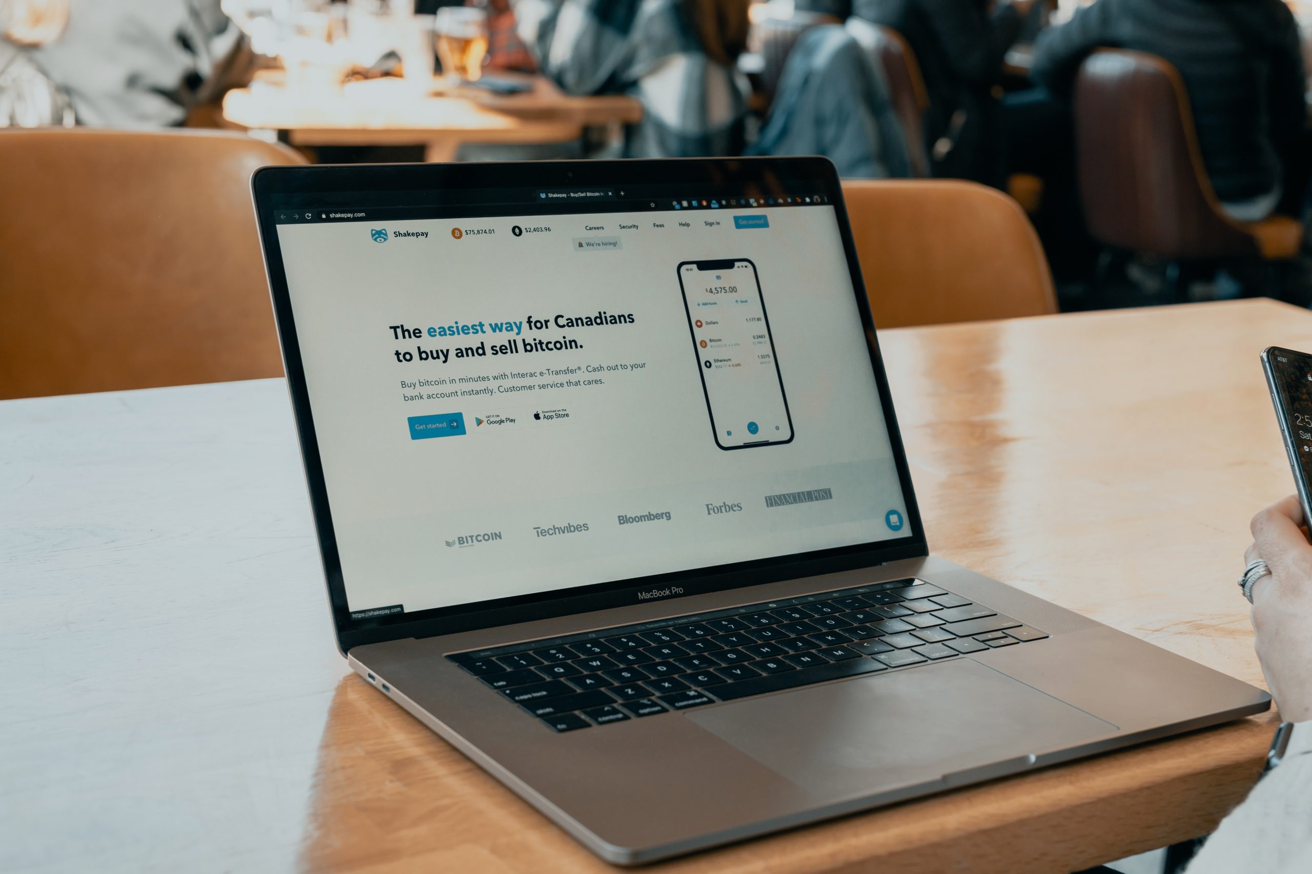 8 лучших ежемесячных тарифных планов веб-хостинга в 2022 году