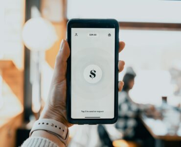 23 лучших инструмента для поиска продавцов B2B на рынке