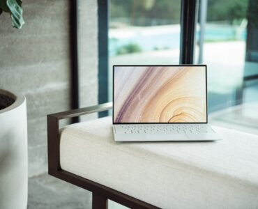 18 лучших онлайн видеомейкеров для вашего бизнеса